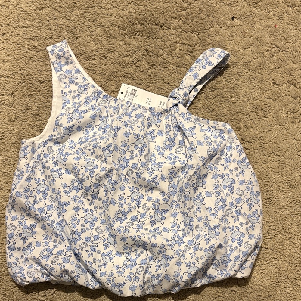 NWT Abercrombie kids sleeveless top